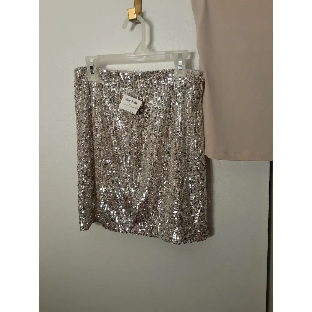 Love on a hanger sexy mini skirt sequins disco glam new fits 2 or 3 - Picture 3 of 5